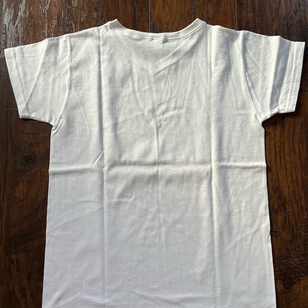 Casual T-Shirt - New Without Tags - Picture 2 of 3